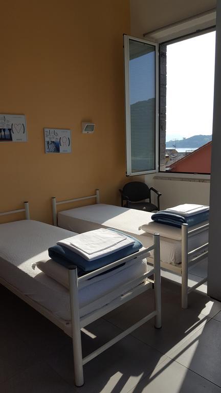 Ostello Porto Venere Buitenkant foto